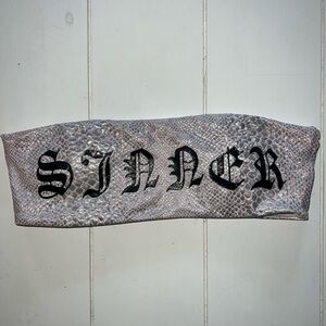 ✨Silver/Pink hue Snake Print strapless Top